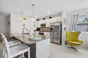 2202 SE Trillo St, Port Saint Lucie, FL 34952 - Photo 8