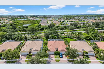 12225 SW Elsinore Drive, Port Saint Lucie, FL 34987 - Photo 2