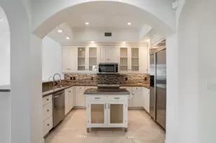 2744 NE 14th St, Fort Lauderdale, FL 33304 - Photo 14