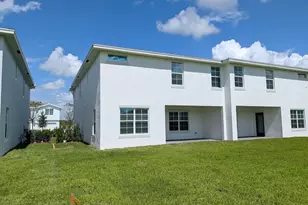 19876 Whispering Crk Rd, The Acreage, FL 33470 - Photo 26