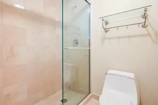 2110 N Ocean Blvd, Fort Lauderdale, FL 33305 - Photo 20