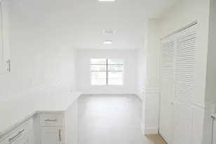 4971 Palm Hill Dr, West Palm Beach, FL 33415 - Photo 14