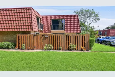 3105 Spanish Wells Drive #8-B, Delray Beach, FL 33445 - Photo 2