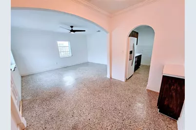2040 NE 174th Street, North Miami Beach, FL 33162 - Photo 12