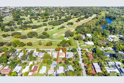 2040 NE 174th Street, North Miami Beach, FL 33162 - Photo 40