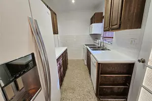2040 NE 174th St, North Miami Beach, FL 33162 - Photo 8