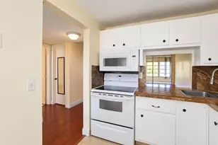 6070 NW 64th Ave NW, Tamarac, FL 33319 - Photo 12