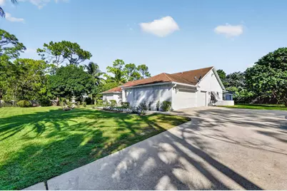 8895 Palomino Drive, Lake Worth, FL 33467 - Photo 4