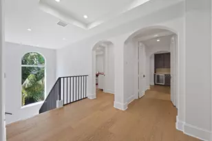 755 W Fern Dr, Boca Raton, FL 33432 - Photo 32