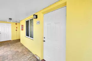 2655 NE 8th Ave, Wilton Manors, FL 33334 - Photo 42