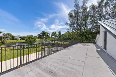 33 Oregon Lane, Boca Raton, FL 33487 - Photo 56