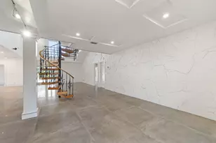 33 Oregon Ln, Boca Raton, FL 33487 - Photo 16