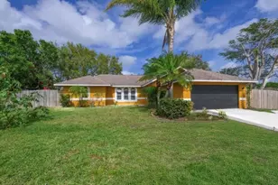 353 NW Ferris Dr, Port Saint Lucie, FL 34983 - Photo 1
