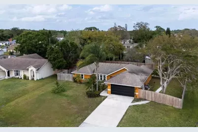 353 NW Ferris Drive, Port Saint Lucie, FL 34983 - Photo 2
