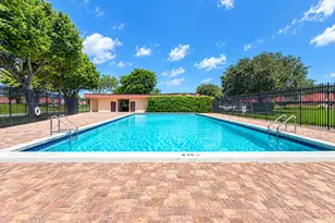 3838 Victoria Dr, West Palm Beach, FL 33406 - Photo 8