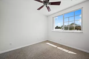 6891 Blue Skies Dr, Lake Worth, FL 33463 - Photo 16