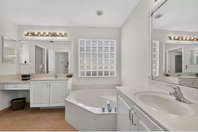 13063 Misty Gilbralter Way, Delray Beach, FL 33446 - Photo 18