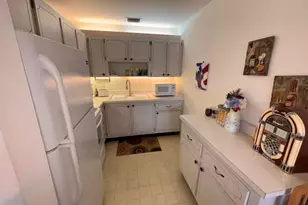 2600 SE Ocean Blvd, Stuart, FL 34996 - Photo 8