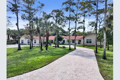 5000 NW 81st Avenue, Coral Springs, FL 33067 - Photo 2
