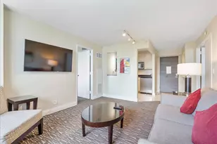 2670 E Sunrise Blvd, Fort Lauderdale, FL 33304 - Photo 8