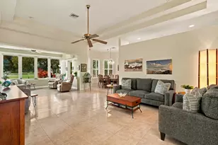 91 Southpointe Dr, Fort Pierce, FL 34949 - Photo 4