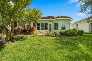 91 Southpointe Dr, Fort Pierce, FL 34949 - Photo 28