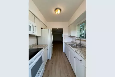 3221 NE 7th Avenue #D, Pompano Beach, FL 33064 - Photo 10