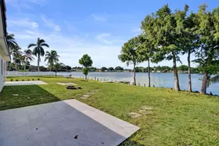 8351 NW 19th St, Pembroke Pines, FL 33024 - Photo 40
