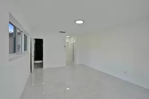 8351 NW 19th St, Pembroke Pines, FL 33024 - Photo 18