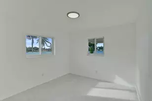 8351 NW 19th St, Pembroke Pines, FL 33024 - Photo 28