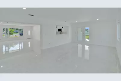 8351 NW 19th Street, Pembroke Pines, FL 33024 - Photo 12