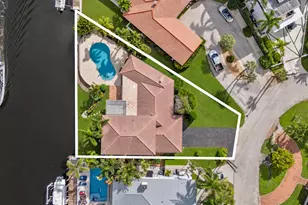 2651 NE 43rd St, Lighthouse Point, FL 33064 - Photo 1