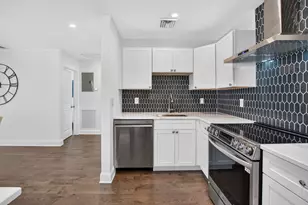 238 SW 10th Ave, Delray Beach, FL 33444 - Photo 8