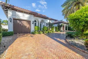817 Harbour Isles Pl, North Palm Beach, FL 33410 - Photo 2