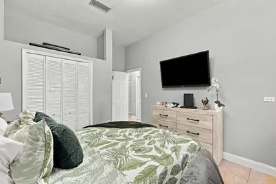 9062 NW 148th Terrace, Miami Lakes, FL 33018 - Photo 32