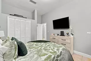 9062 NW 148th Terrace, Miami Lakes, FL 33018 - Photo 32
