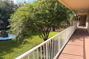 7173 Orange Dr, Davie, FL 33314 - Photo 32