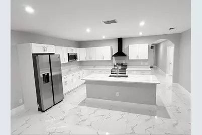 1010 SW California Boulevard, Port Saint Lucie, FL 34953 - Photo 8