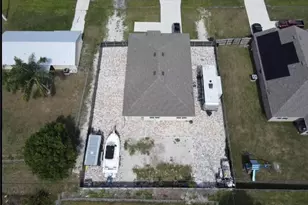 1010 SW California Blvd, Port Saint Lucie, FL 34953 - Photo 12