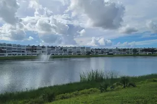 327 Chatham Chatham P, West Palm Beach, FL 33417 - Photo 24