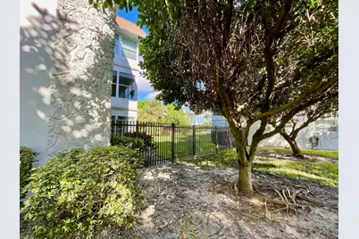 4701 NW 34th Street #416, Lauderdale Lakes, FL 33319 - Photo 28
