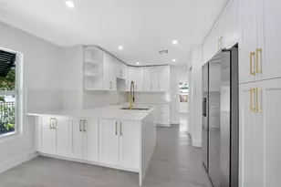 216 NE 23rd Ave, Pompano Beach, FL 33062 - Photo 16