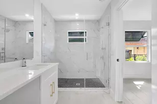 216 NE 23rd Ave, Pompano Beach, FL 33062 - Photo 18