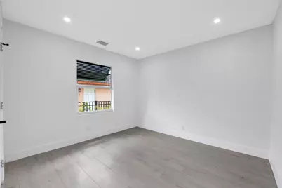 216 NE 23rd Avenue, Pompano Beach, FL 33062 - Photo 20