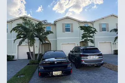 4181 Lagoon Shore Drive, Lake Worth, FL 33467 - Photo 2