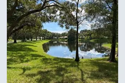 8701 Chapman Oak Court, Palm Beach Gardens, FL 33410 - Photo 30