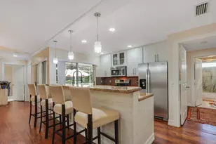 8701 Chapman Oak Ct, Palm Beach Gardens, FL 33410 - Photo 14