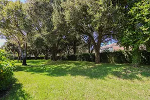 8701 Chapman Oak Ct, Palm Beach Gardens, FL 33410 - Photo 8