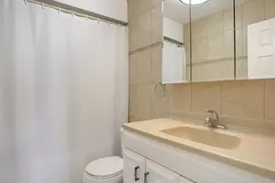 2600 Diana Dr, Hallandale Beach, FL 33009 - Photo 22