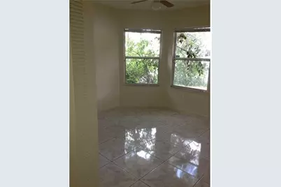 1307 E Glen Oak Road, North Lauderdale, FL 33068 - Photo 8